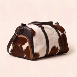 Bolsas de viaje de cuero genuino de vaca con pelo, al por mayor, proveedor de logotipos personalizados, OEM, equipaje de moda premium, calidad de exportación - Product Image 3