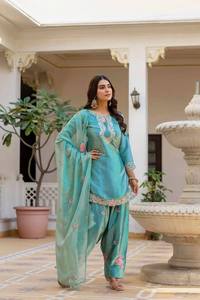 Ensemble Salwar Kameez de luxe indien pakistanais en soie bleu ciel réversible pour femme, brodé, avec dupatta Punjabi Patiala, robe de soirée - Product Image 4