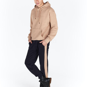 Service OEM : Survêtement Homme Tendance Coupe Slim à Manches Longues et Tissu Léger - Product Image 4