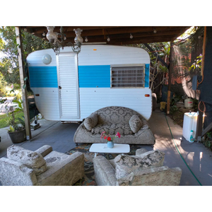 Caravanes et camping-cars de qualité professionnelle pour les agences de voyage et les services de location touristique - Product Image 1