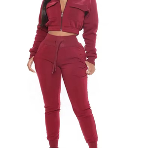 Ensemble de survêtement sport 2 pièces OEM personnalisé pour femme, hiver, uni, avec haut court à lacets et bas à capuche sans manches - Product Image 5