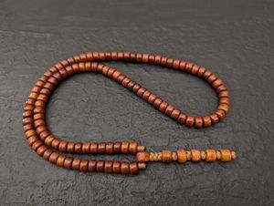 Tasbih de Hueso, Elegante y Moderno Rosario Islámico para Meditación Espiritual y Adoración, Regalo Tradebyd - Product Image 1