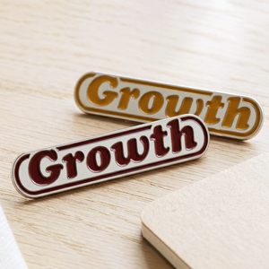 Pins Metálicos con Letras Personalizadas - Product Image 2