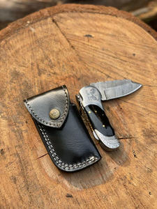 Navaja Plegable de Acero de Damasco Pasha Enterprises con Mango Decorativo de Cuerno Negro, Diseño Delgado Premium, OEM Personalizable, 3 Años de Garantía - Product Image 3