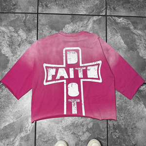 Camiseta de algodón de media manga rosa para hombre Child Of God, corte regular, cuello redondo, informal, con estampado de logotipo frontal - Product Image 4