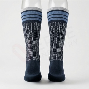 <b>Men's</b> Crew <b>Socks</b> Solid Color Knitted Breathable Cotton Polyester Spandex Autumn Daily Wear Regular Style - Product Image 2