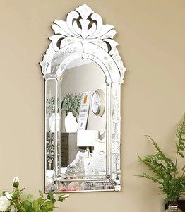 Espejo de Pared Veneciano de Lujo sin Marco con Cristal Biselado Intrincadamente Tallado, Motivos Florales Decorativos y Acabado Refinado - Product Image 1