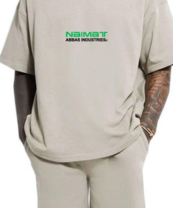 เสื้อยืดแขนสั้นโอเวอร์ไซส์ผู้ชาย สไตล์สตรีท คอกลม ผ้าเจอร์ซีย์คอตตอน ไนมัต อับบาส อินดัสทรีส์ - Product Image 2