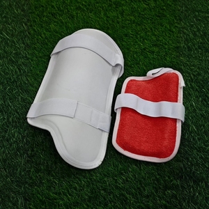 Customized Professional Cricket <b>Thigh</b> Pads Lightweight PU Material Double-Stitched Durable Training Guard Ambidextrous 13-16mm - Product Image 5