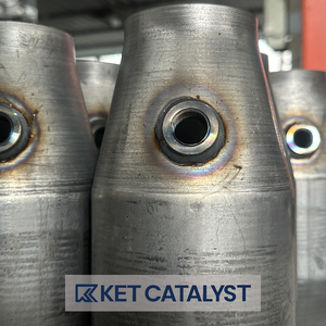 Convertisseur catalytique EURO 4 <span class=keywords><strong>Sport</strong></span> haute performance avec <span class=keywords><strong>catalyseur</strong></span> de course à noyau métallique à haut débit 3 "<span class=keywords><strong>200</strong></span> Cpsi pour l'échappement de véhicule - Product Image 3