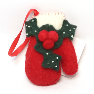 Santa Claus <b>Felt</b> Mittens Hanging Decoration Red White Handcrafted Christmas Ornament Indoor Use Traditional Style - Product Image 3