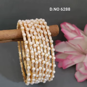 Brazaletes de Latón con Imitación de Perlas para Mujer, Joyería Tradicional India para Novias y Fiestas - Product Image 1