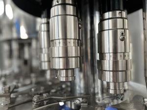 Hoàn toàn tự động pet chai nước lỏng rửa điền máy đóng nắp - Product Image 5