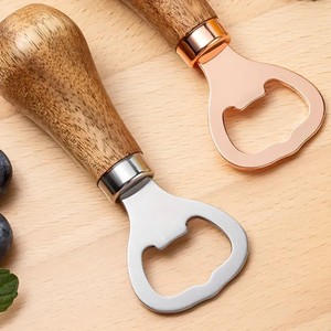 Ouvre-bouteille manuel personnalisé écologique avec poignée en bois, finition laiton, ouvre-bouteille en métal, ouvre-bouteille de cuisine - Product Image 6