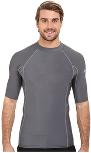 Vente en gros OEM de Rash Guards de compression unis pour hommes, basiques, à manches courtes, UPF 50+ - Product Image 6