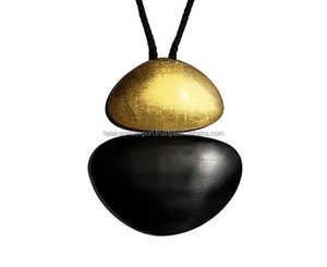 Collar de moda con colgante de cuello de hierro forjado a mano de estilo medieval para hombres de Falak World Export - Product Image 1