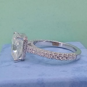 Bague de fiançailles en moissanite taille Asscher, argent 925, pavé, bijoux classiques pour femmes - Product Image 2