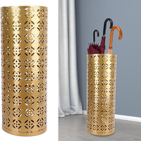 Fabricant indien de porte-parapluies faits à la main en métal perforé