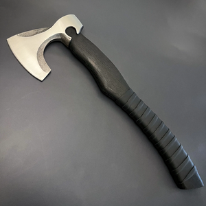 Hacha Vikinga de Acero al Carbono Hecha a Mano y Personalizada con Funda de Cuero y Mango de Madera, Hacha al por Mayor 2026 - Product Image 1