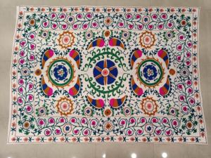 Cubrecama de Algodón 100%, Color Brillante, Bordado Aari, Estilo Kantha, Diseño Floral, Hecho a Mano - Product Image 6