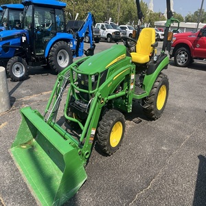 Tractor Agrícola Multifuncional John Deere 2025R 4WD en Oferta, con Motor Diésel, Cabina con Aire Acondicionado y Bomba - Product Image 3