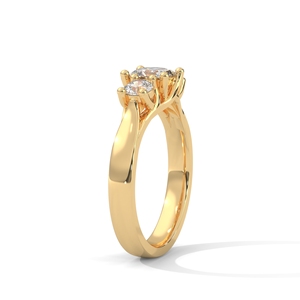 Bague de fiançailles et de mariage pour femme en or plaqué, avec diamant de laboratoire taille princesse et trilogie de diamants - Product Image 4