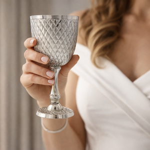 Ensemble de gobelets en laiton de qualité supérieure |   Calice décoratif élégant fait à la main |   Décoration de table vintage royale pour les fêtes, la maison et la collection de cadeaux - Product Image 4