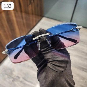 Lunettes de soleil unisexes de luxe Hip Hop, audacieuses et élégantes, avec verres bleus carrés en Moissanite VVS, légères et anti-reflets, pour hommes et femmes - Product Image 1