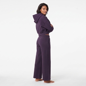 Conjunto de dos piezas para mujer al por mayor: Sudadera con capucha corta de hombros caídos con cremallera completa y pantalón jogger de pierna ancha, con logo personalizado, ropa casual - Product Image 4