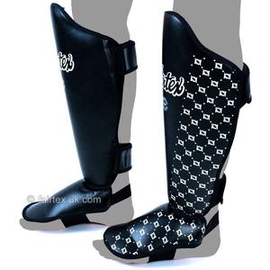 สนับแข้งมวยไทย Fairtex รุ่น Custom Competition น้ำหนักเบา สำหรับมืออาชีพ ลายพิมพ์ดีไซน์พิเศษ หนังวัวแท้ ป้องกันอย่างดี - Product Image 2