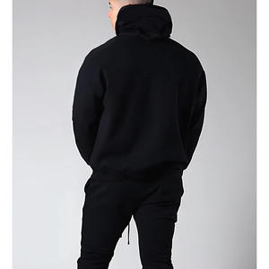 Fabricante Avanzado de Trajes Deportivos Personalizados, Tela de Secado Rápido, Capacidad de Producción en Masa - Product Image 2