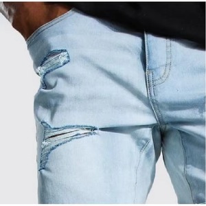 กางเกงยีนส์ขาสั้นทรงตรงคุณภาพสูงสำหรับผู้ชาย แบบ OEM ดีไซน์เนอร์ ปักลายปะ แต่งกระเป๋า  สำหรับผู้ชาย - Product Image 4
