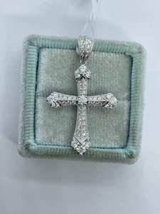 Pendentif Croix Art Déco avec Moissanite Ronde Taillée, en Argent Sterling 925, Bijou Chrétien Religieux, Charme, Cadeau - Product Image 5