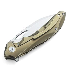 Cuchillos Plegables de Alta Calidad con Hoja Curva Afilada, Construcción Pivotante Resistente y Diseño de Empuñadura con Ranura para los Dedos, para Camping - Product Image 6