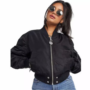 Blouson court d'hiver personnalisé pour femme, nouveau design, style aviateur matelassé brodé, respirant, coupe-vent, écologique - Product Image 5