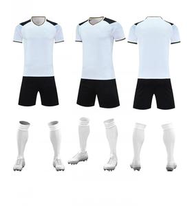 Ensemble d'uniformes de football de haute qualité, couleurs personnalisées, logo, 100% coton, col en V, taille élastique, manches courtes, séchage rapide, unisexe, pour tous - Product Image 1