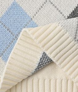 Suéter sin mangas con cuello en V, transpirable y agradable para la piel, suéter de punto a rayas estilo universitario para hombre, cárdigan con botones. - Product Image 3