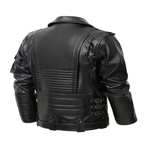 แจ็คเก็ตหนังแท้ผู้ชาย Men Pu ดีไซน์มีหลายกระเป๋า สไตล์มอเตอร์ไซค์ ซิปหน้า ทรงเข้ารูป เหมาะสำหรับฤดูใบไม้ร่วงและฤดูหนาว ให้ลุคที่แตกต่าง - Product Image 3