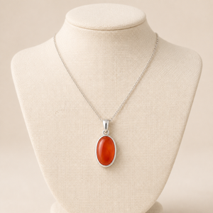 Collier pendentif vintage artisanal en argent sterling 925 avec pierre précieuse ovale en corail sertie clos - Product Image 2