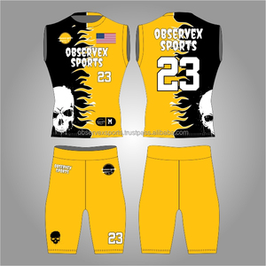 Uniforme de football américain 7v7 de haute qualité, uniforme personnalisé de football américain, ensemble de football 7v7 sublimé à compression pour les jeunes - Product Image 1