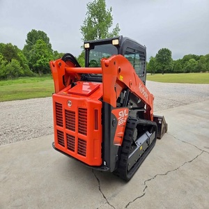Chargeuses compactes Kubota haute performance avec une construction de qualité supérieure et un historique d'entretien du moteur exceptionnel - Product Image 1