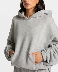 Survêtement décontracté pour femme avec logo personnalisé, sweat à capuche oversize contrastant et pantalon de jogging doux - Product Image 3