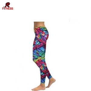 Pantalones de Yoga para Mujer a Precio Razonable, Leggings Deportivos de Cintura Alta con Estampado por Sublimación, Diseño de Logotipo en Relieve, Mallas Deportivas para Mujer - Product Image 4