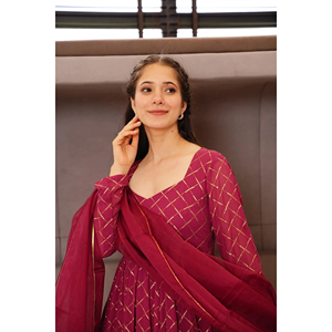 ชุด anarkali ดีไซเนอร์พร้อม pent and dupatta สำหรับงานปาร์ตี้-ชุดราตรีหรูหรา - Product Image 1