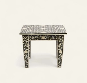 Tabouret carré en bois avec motif floral sculpté, mobilier d'intérieur traditionnel pour le salon, 100% fait main - Product Image 4