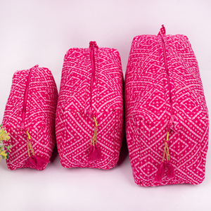 Pochette de maquillage portable de luxe rose matelassée, grande capacité, faite à la main, écologique, imprimée au bloc, lavable - Product Image 1