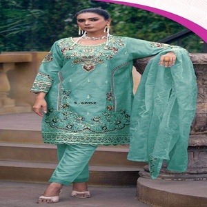 Traje Salwar de mujer de último diseño Salwar Kameez nupcial para fiesta de deshierbe de proveedor y exportador indio - Product Image 4