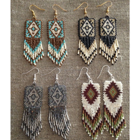 Boucles d'oreilles créoles en résine, design multicouche avec perles tombantes, bijoux de mode faits main écologiques pour femme, idéales pour les soirées