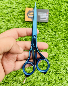 Ciseaux de coiffure professionnels pour salon, lame en acier inoxydable japonais J2, pointe acérée, vis réglable, pour droitiers, taille moyenne - Product Image 3