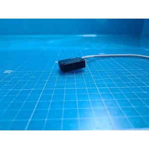 Azbil เซ็นเซอร์โฟโตอิเล็กทริก HP100-R1ใช้เป็นชิ้นส่วนอุปกรณ์เซมิคอนดักเตอร์รุ่นเก่า - Product Image 4